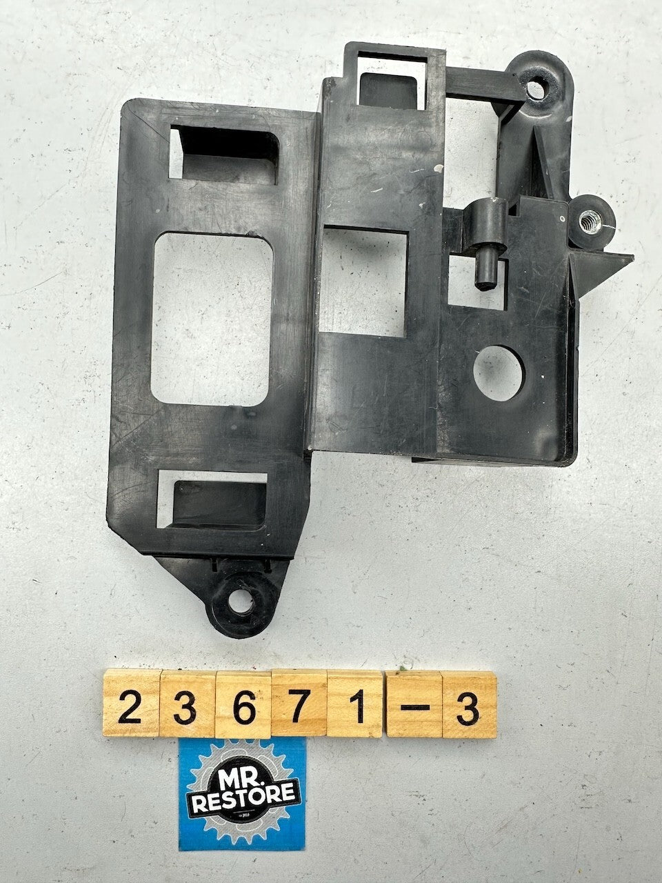 Kawasaki ZZR250 EX250 '88-07' Electric Bracket 11045-1578