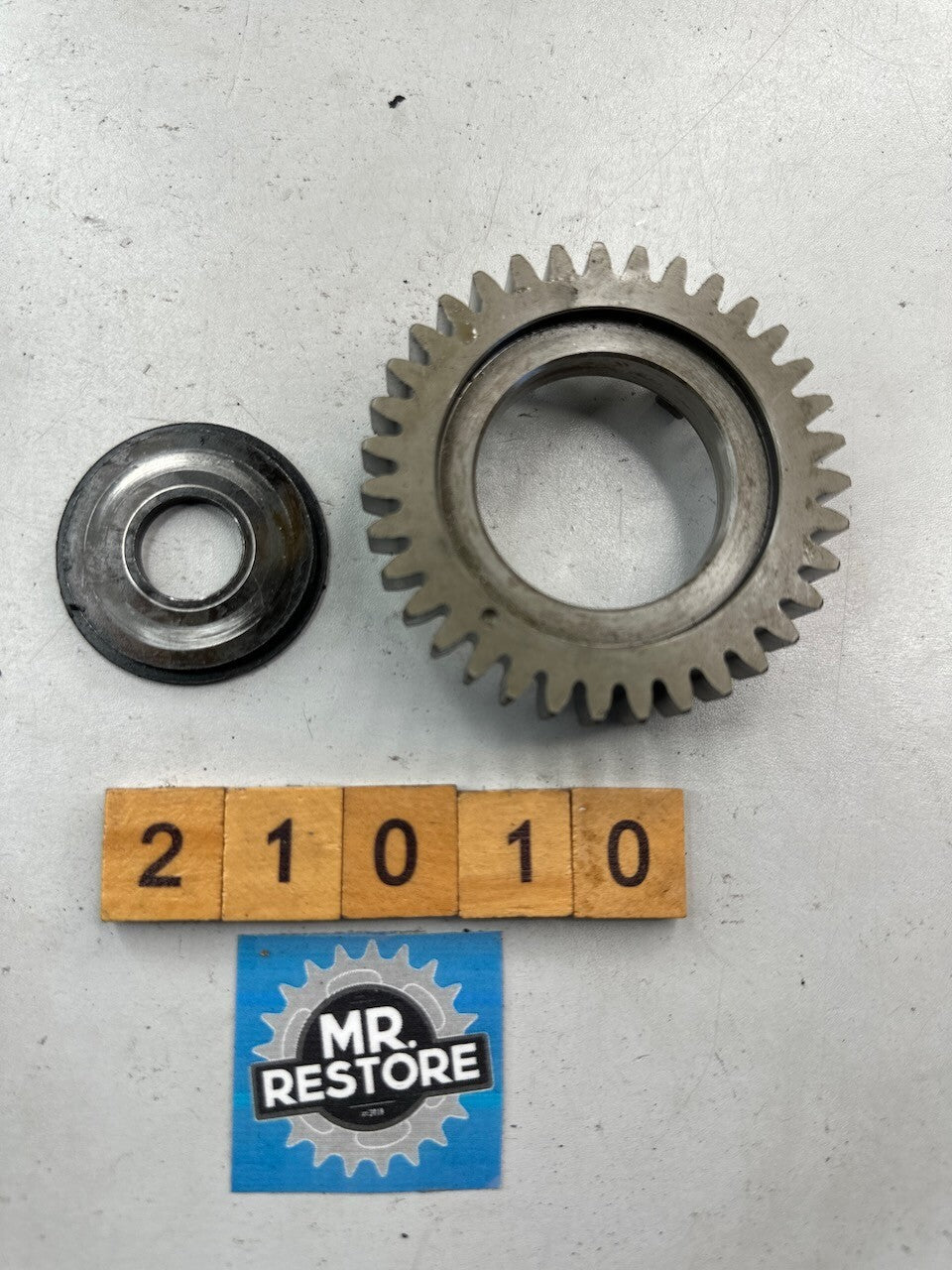 Yamaha XV1100 XV1000 XV750 XV700 Virago XVS1100 Breaker Drive Gear (35T)