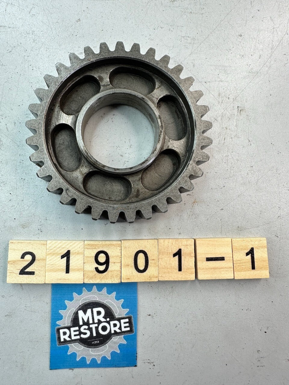 Kawasaki GPZ1100 Z1100 KZ1100 Z1000 KZ1000 Transmission Output Shaft 2nd Gear