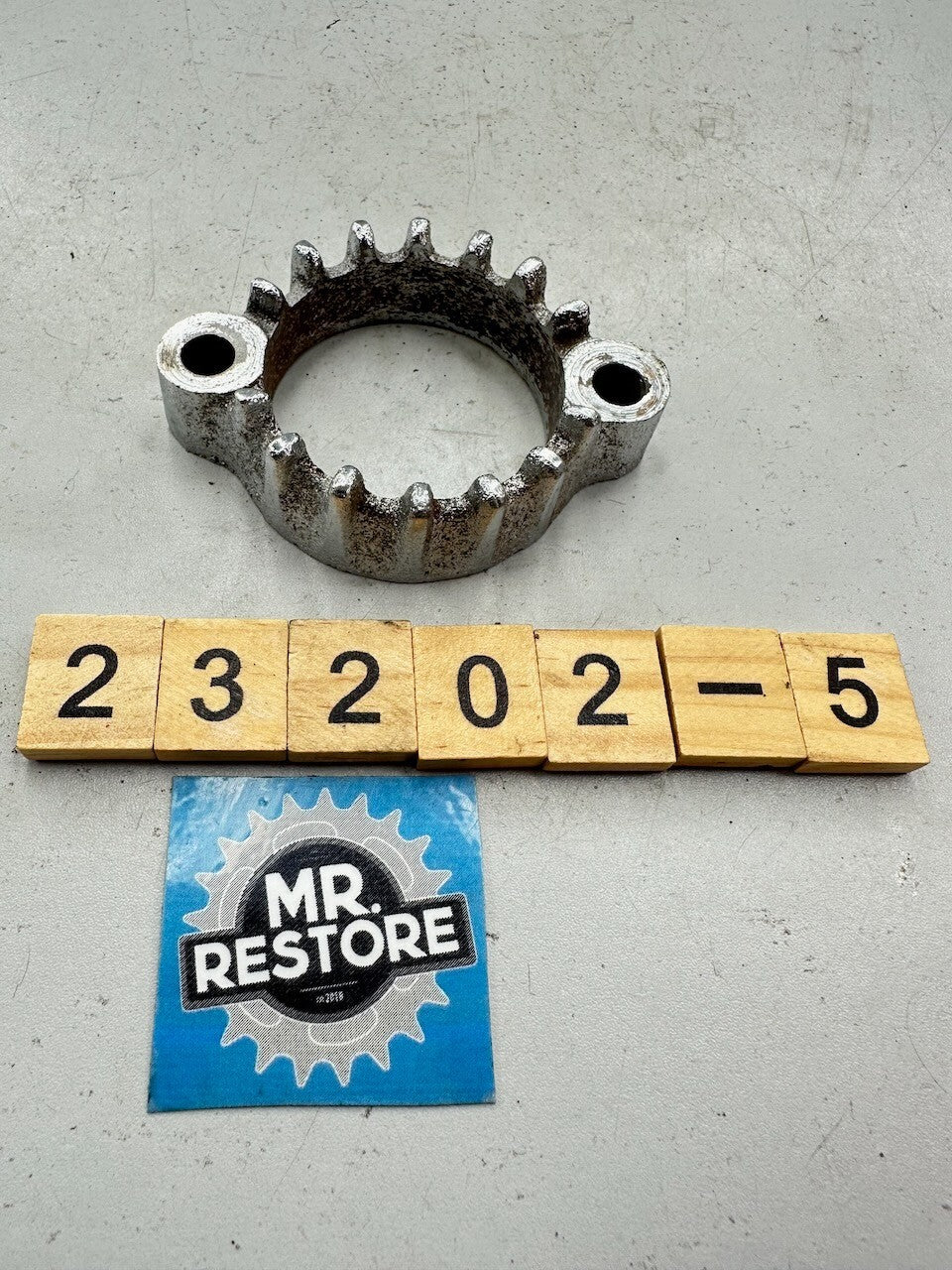 Suzuki GS1000 GSX1100 GSX750 Katana OEM Exhaust Ring Nut Flange Joint Clamp