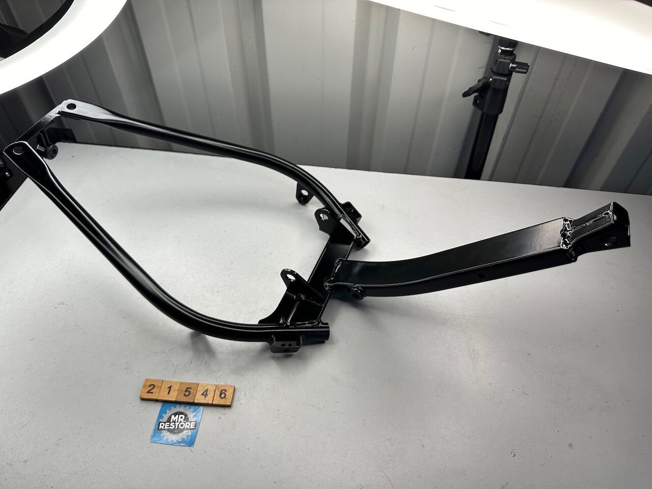 Yamaha TZR250 1KT 2MA Down Tube Engine Support 1KT-21140 (Painted)