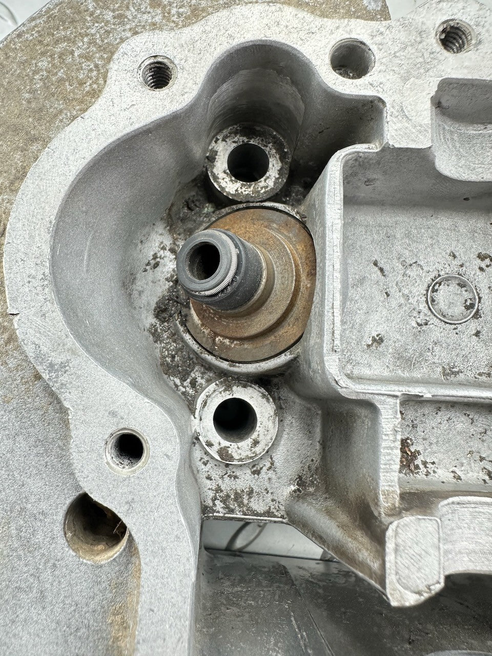 Honda XL175 '75-78' Cylinder Head 12200-391  12200-391-000