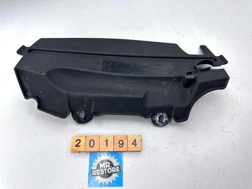 BMW F800S F800ST F800R F800GT Radiator Fan Air Duct 46637691305