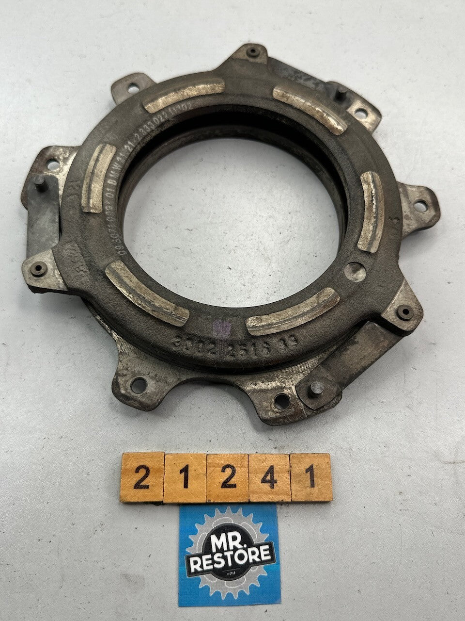 BMW R1150GS R1150RS R1150RT R1150R R850R R1100S Clutch Pressure Plate & Housing