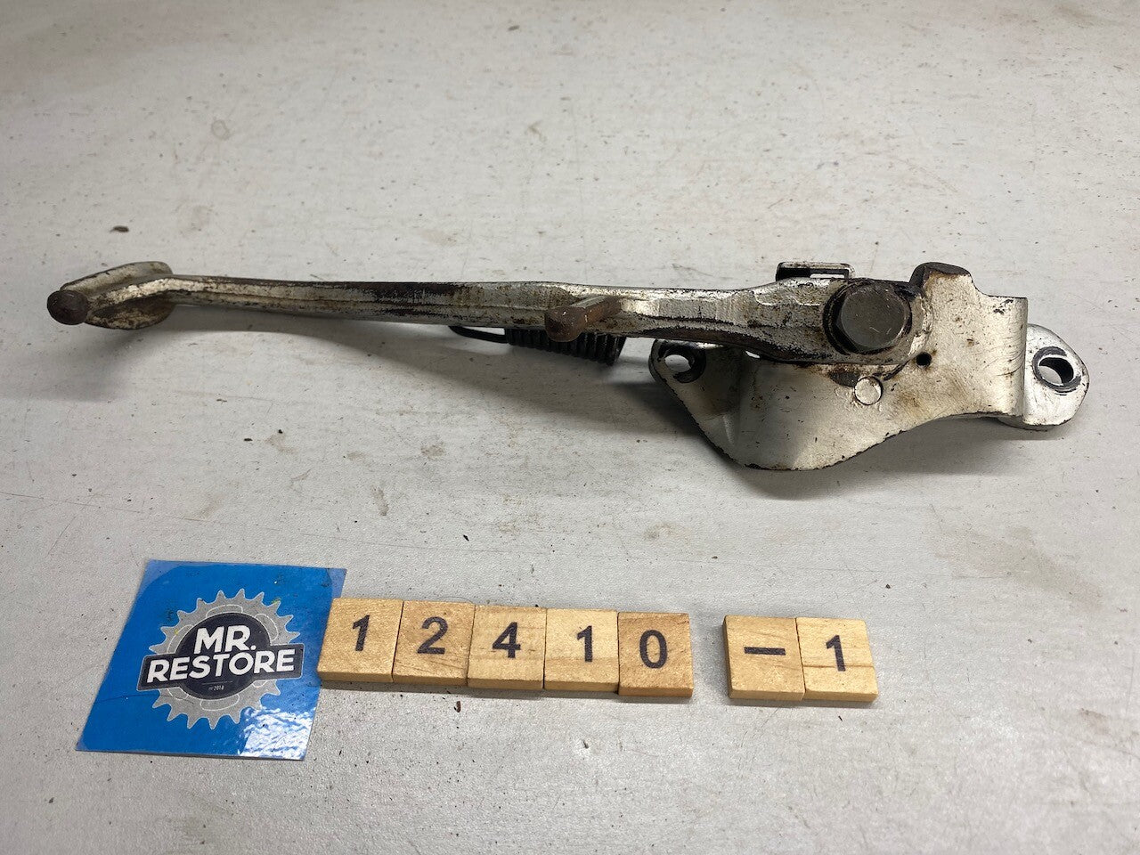 Kawasaki GPZ500S GPZ600R Side Stand Assy. Inc Bracket, Switch, Bolt & Nut (K26) 