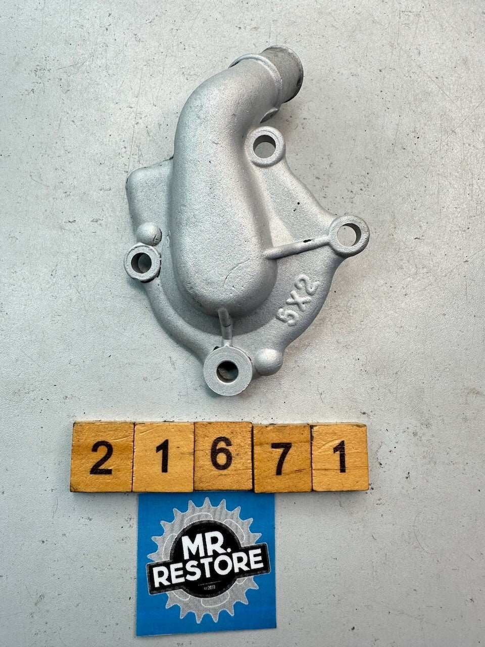Yamaha YZ80 1982-83 Water Pump Housing Cover 5X2-12422