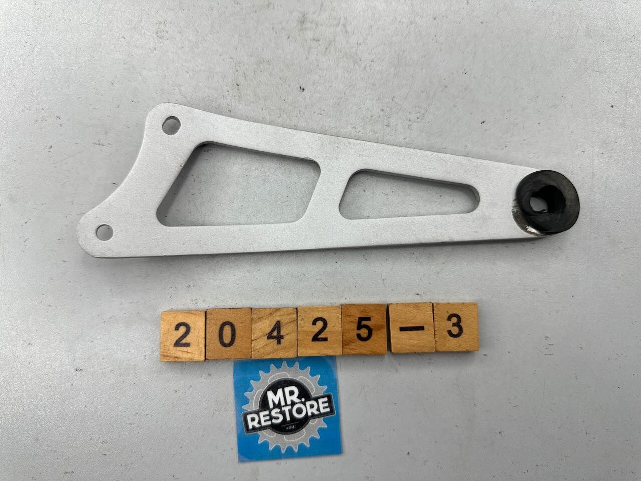 Honda CBR250RR MC22 Muffler Stay Bracket Mount 18350-KAZ