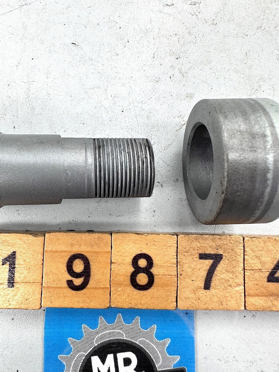 Yamaha V90 T 1982 Rear Wheel Axle Spacers