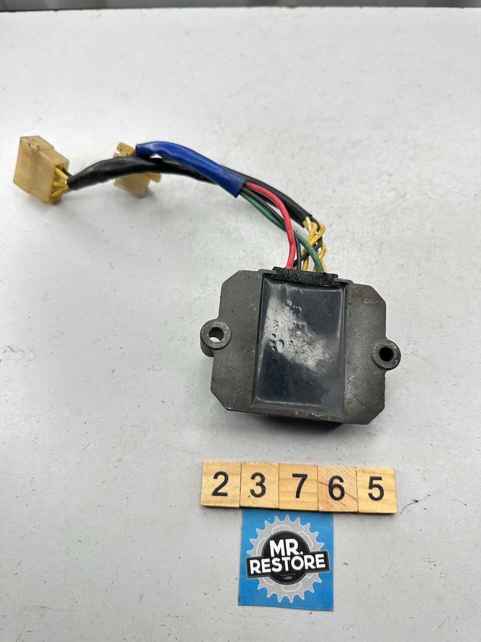 Honda CB900 Boldor CB750 CBX400 CB1100 OEM Regulator Rectifier