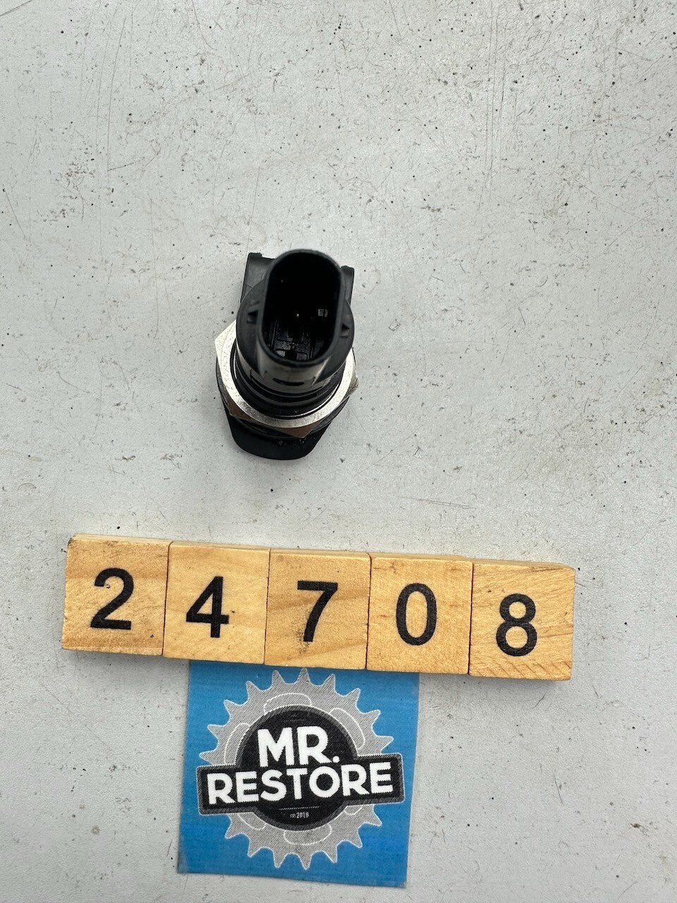 BMW Motorcycle Many Models 12v Plug-in Socket 61347714741