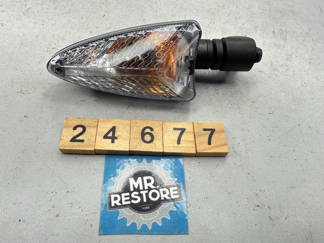 BMW G650GS 2010-15 Front Right Indicator Turn Signal (tested) 63138534358