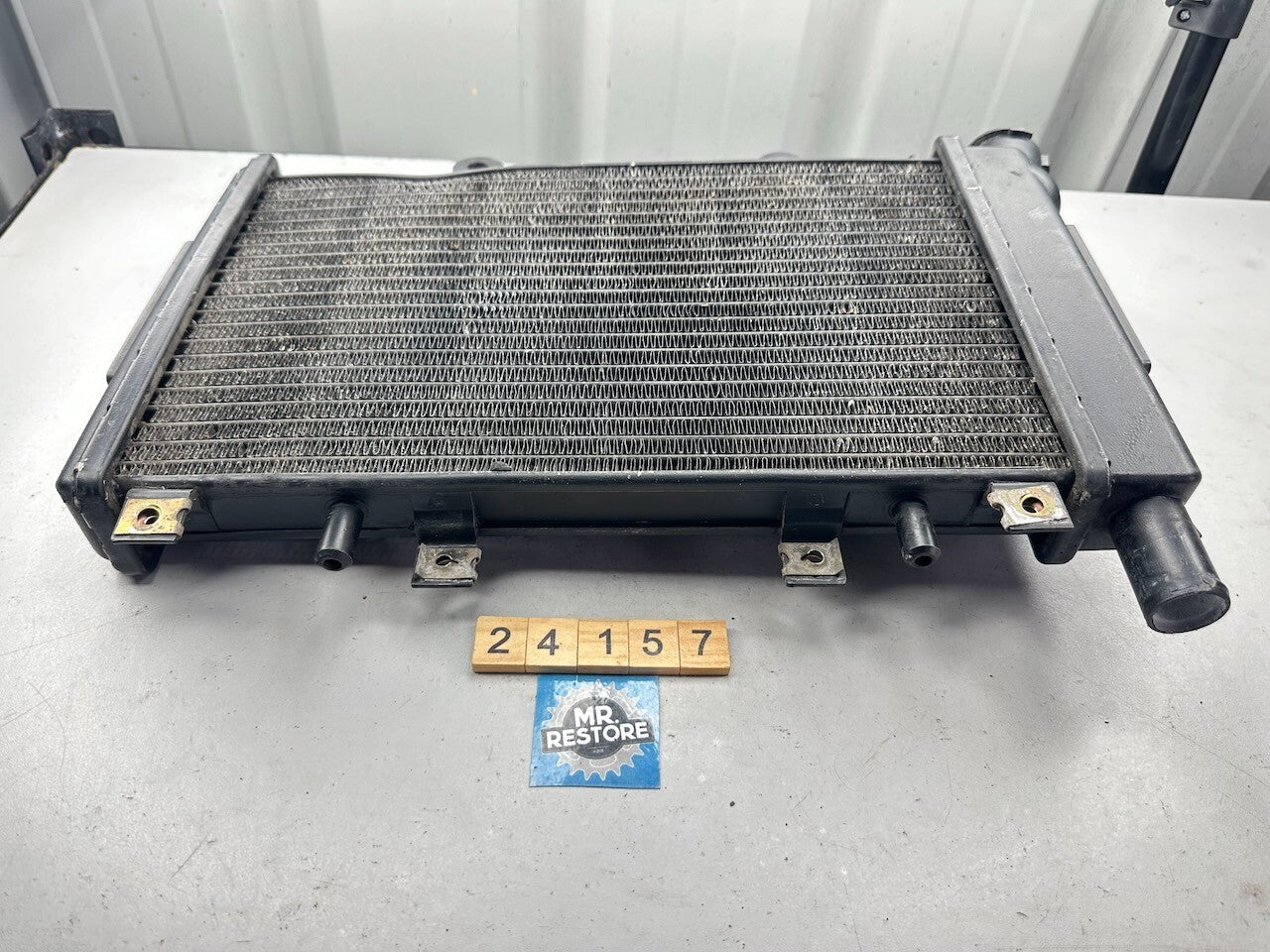 Triumph Speed Triple T300 Trident - Radiator 2101302-T0301