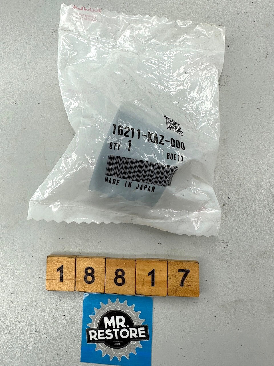 Honda CBR250RR CBR250R MC22 MC19 OEM Carb Holder Insulator 16211-KAZ-000