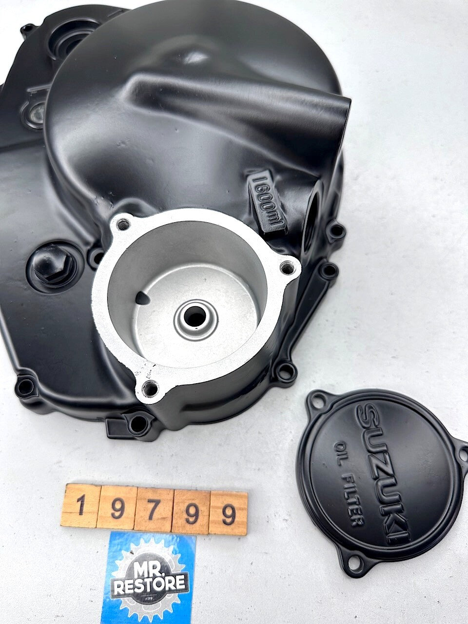 Suzuki DR500 '81-84' SP500 '81-83'- Clutch & Oil Filter Cover - Repainted