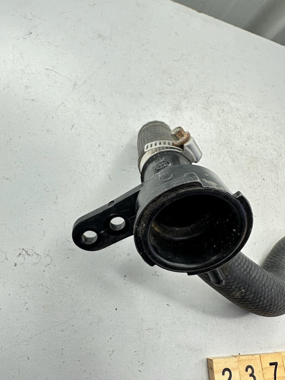 Kawasaki ZZR250 ZX250 GPX250 EX250 Thermostat Housing, Thermostat, Sensor, Inlet