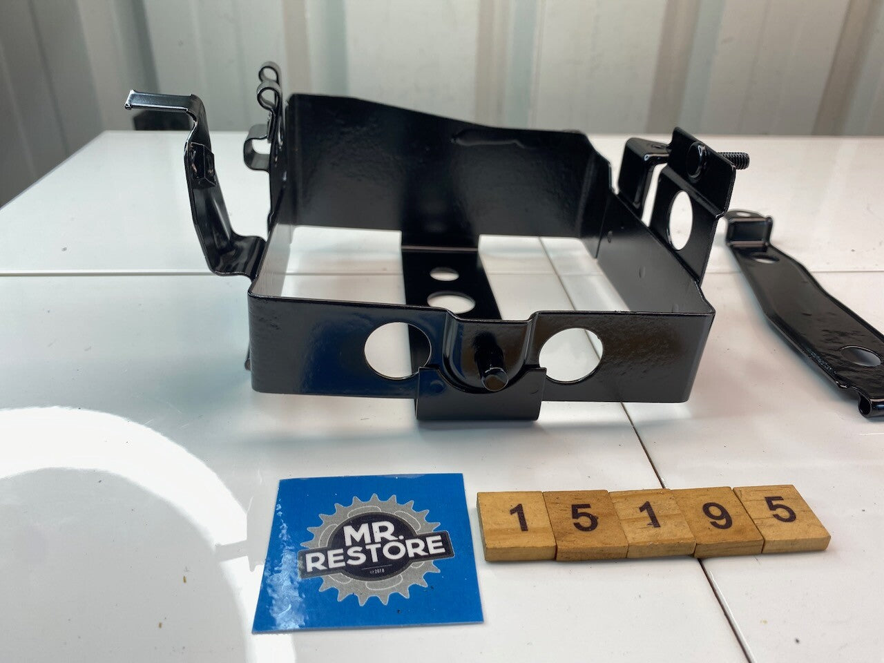 Yamaha SR500 SR400 Battery Box 2J2-21170 - Repainted