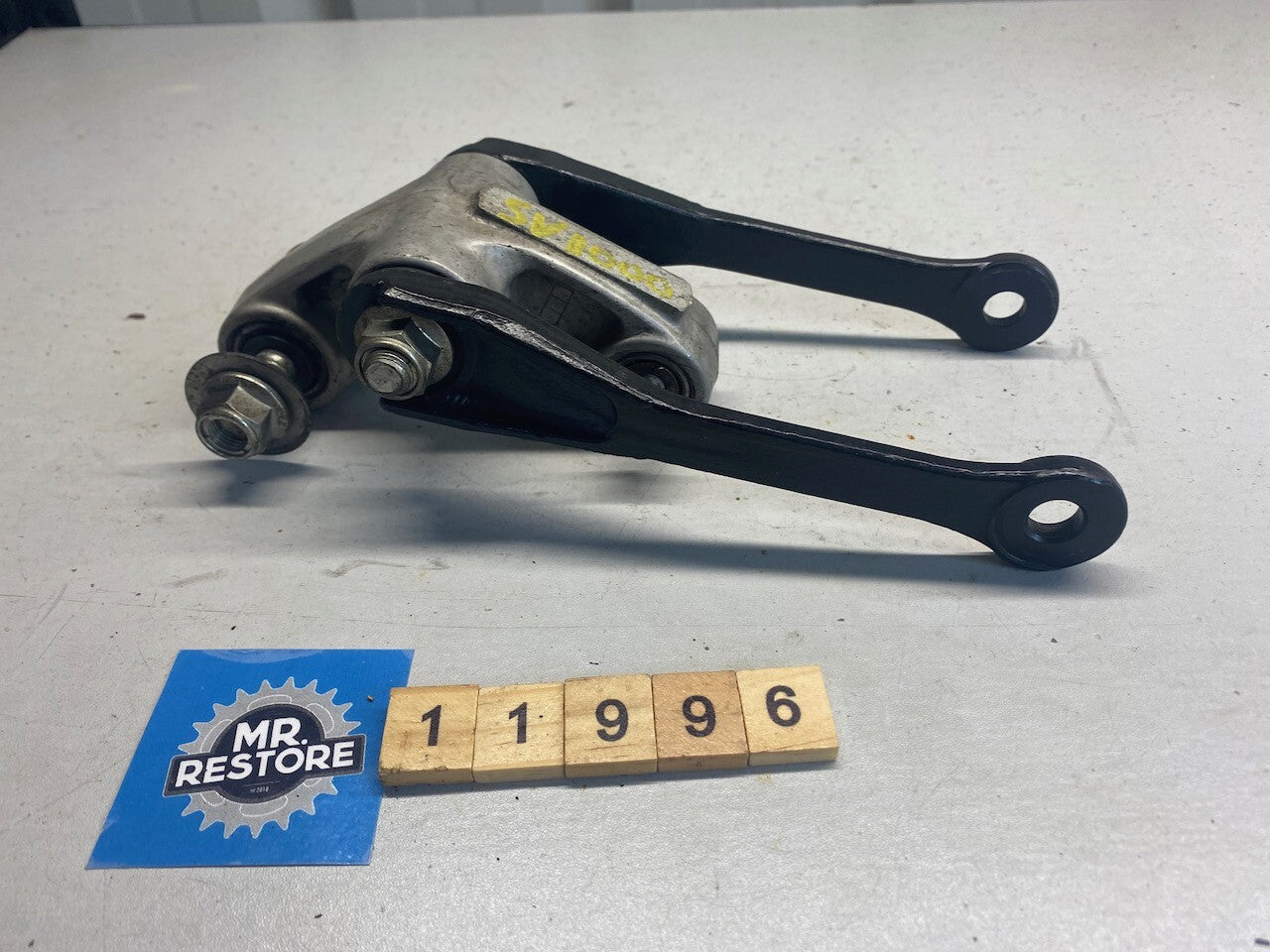 Suzuki SV1000 Rear Suspension Linkage Arm & Fixings