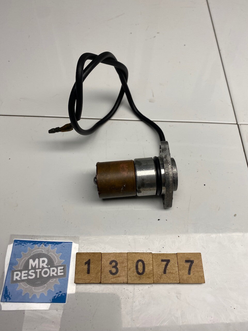 Yamaha XV1100 XV1000 XV920 XV750 Virago Oil Sender Sensor 3JK-85720 (tested)