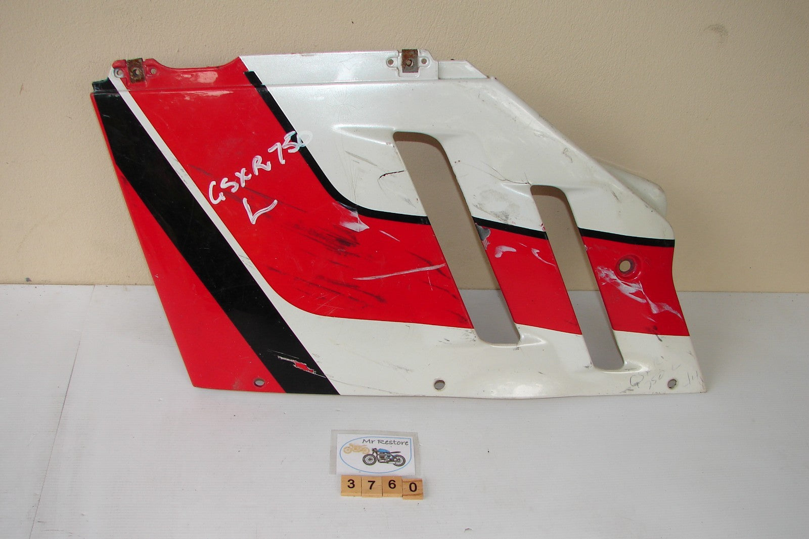 Suzuki GSXR750 L 94441-17CO  Fairing
