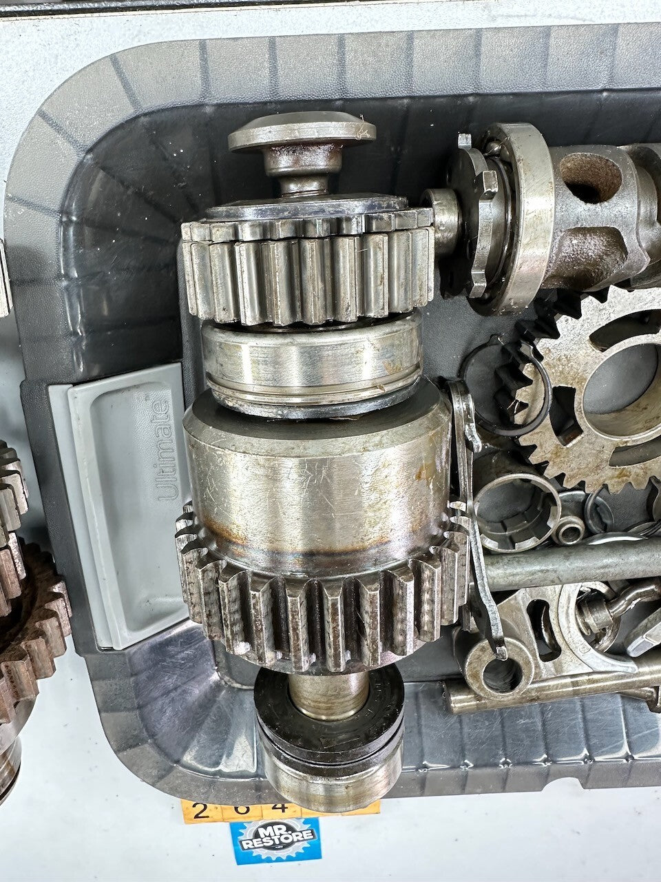 Honda CB900 F Boldor Transmission & Gear Selectors etc.