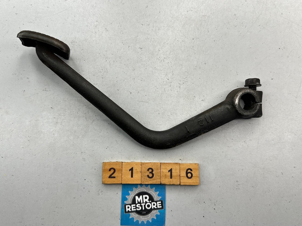 Kawasaki GPZ305 EX305 GPZ250 Belt Drive ER250 Z250 Brake Pedal 43001-1112
