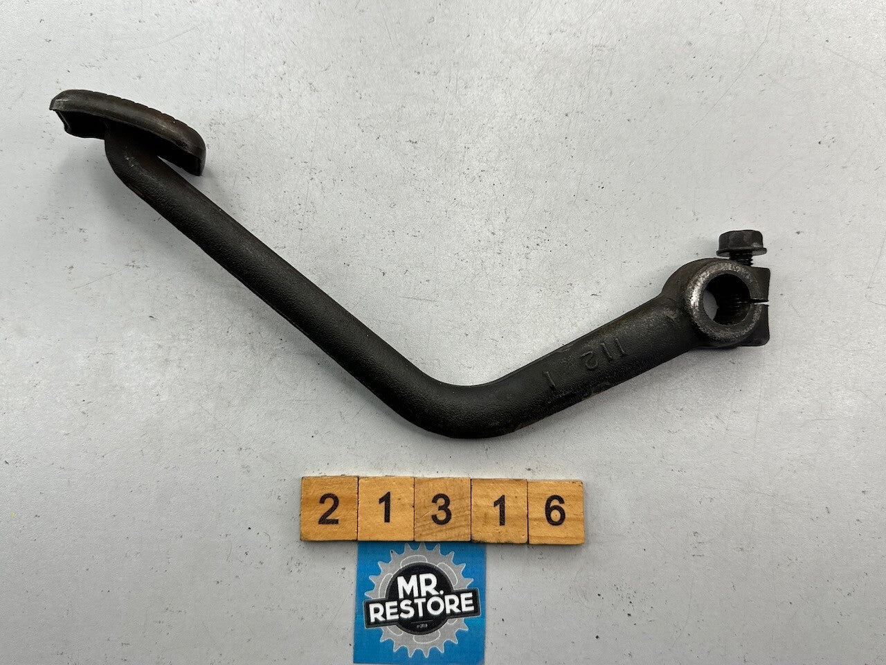 Kawasaki GPZ305 EX305 GPZ250 Belt Drive ER250 Z250 Brake Pedal 43001-1112
