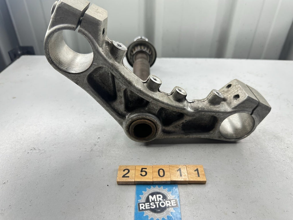 Yamaha V-Max 1200 VMX12 '85-92' Triple Tree Fork Clamp 1FK-23340  1FK-23435