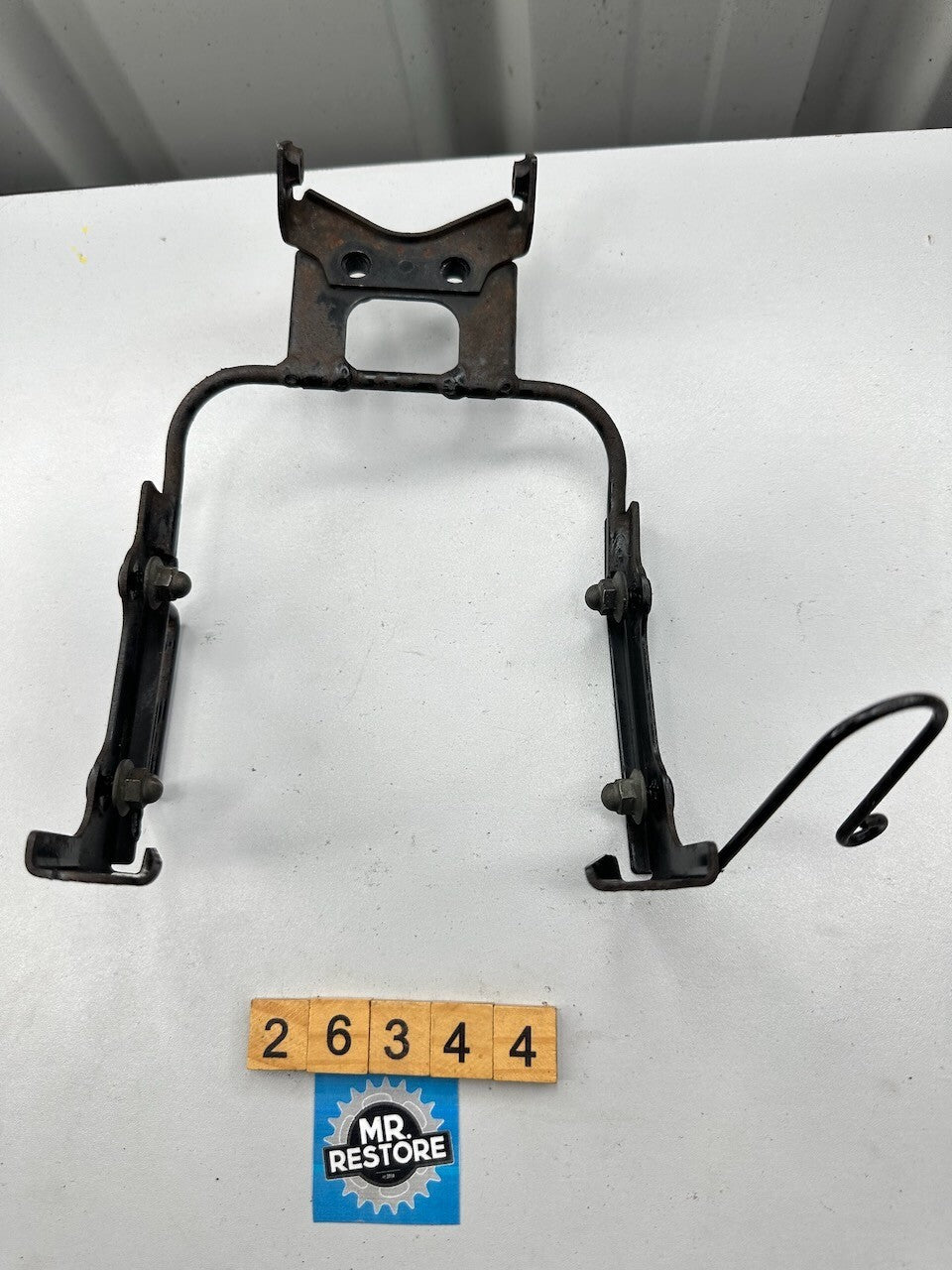 Yamaha XJR1300 Head Light Lamp Stay Bracket 5UX-23174  5UX-23174-00