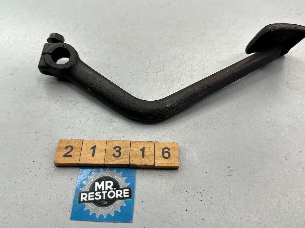 Kawasaki GPZ305 EX305 GPZ250 Belt Drive ER250 Z250 Brake Pedal 43001-1112