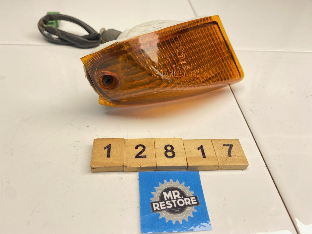 Kawasaki ZZR1100 ZZR600 R/H Indicator Assy OEM