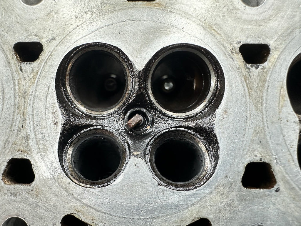 Honda CBR250R MC19 KY1 Cylinder Head