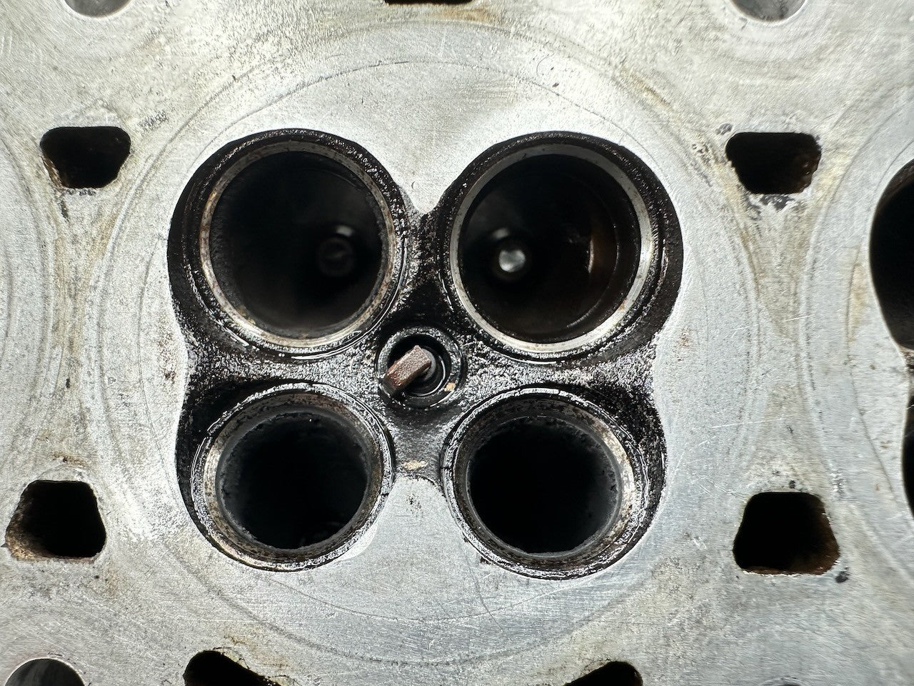 Honda CBR250R MC19 KY1 Cylinder Head