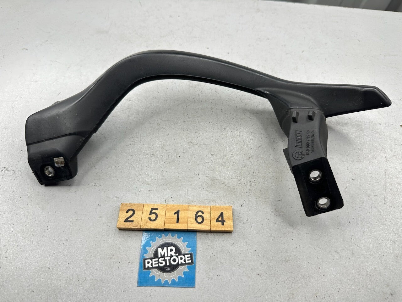 BMW K1300R '07-15' K1200R '04-08' Left Grab Rail Handle 46547686619