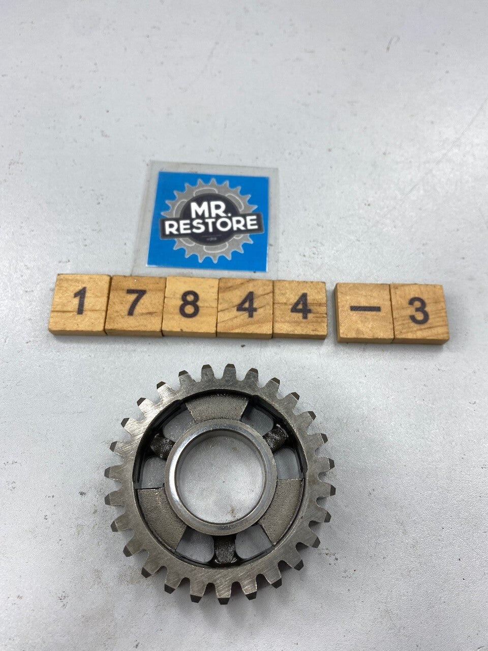 Yamaha SR500 SR400 XT500 TT500 Transmission 5th Pinion Gear 583-17151-01