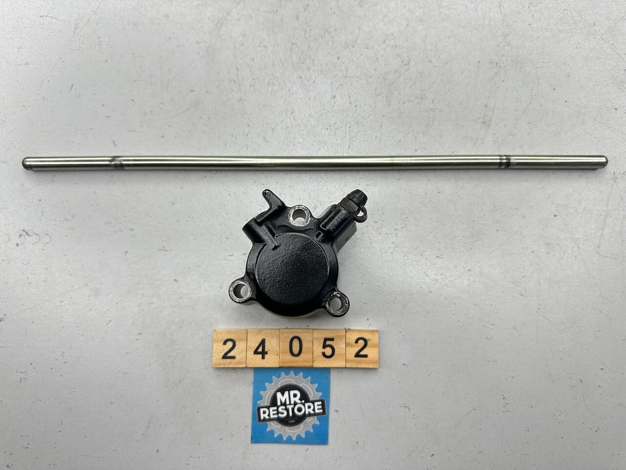 Triumph Daytona Speed Triple T300 Sprint Tiger etc.- Clutch Slave Cylinder & Rod