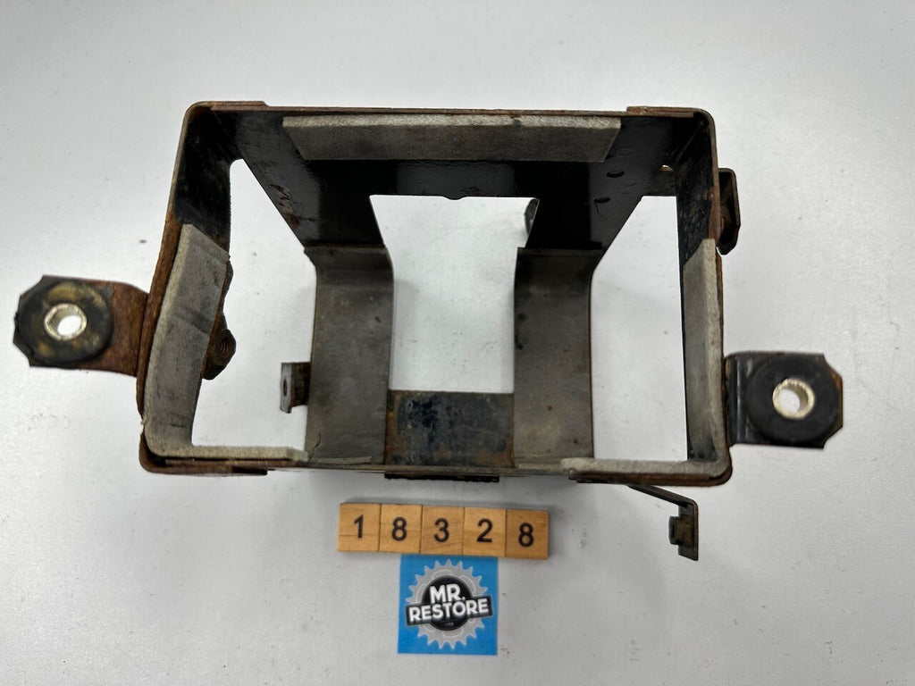 Suzuki GR650 1983-84 Battery Box