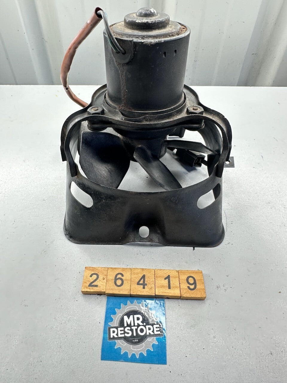 Honda VF1000 '84-85' Right Radiator Cooling Fan (Tested) 19030-MB6-003