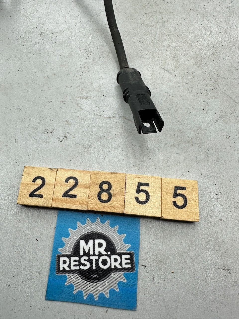 BMW R1200GS / ADV R1200R R1200S R1200RT R900RT Oil Level Sensor 13627673502