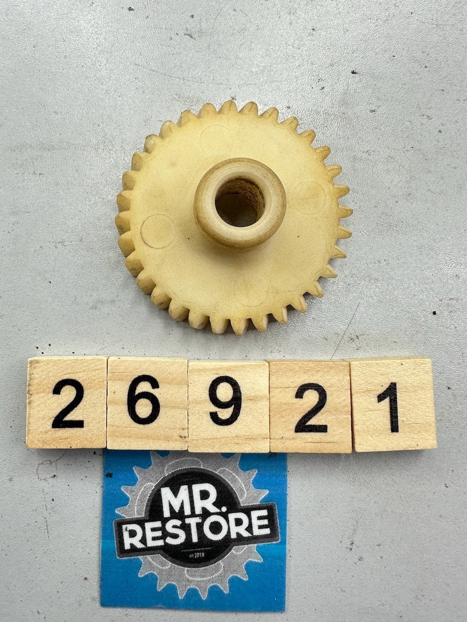 Yamaha RZ RD TDR TZR Etc. Water Impeller Shaft Gear 4L0-12459-00