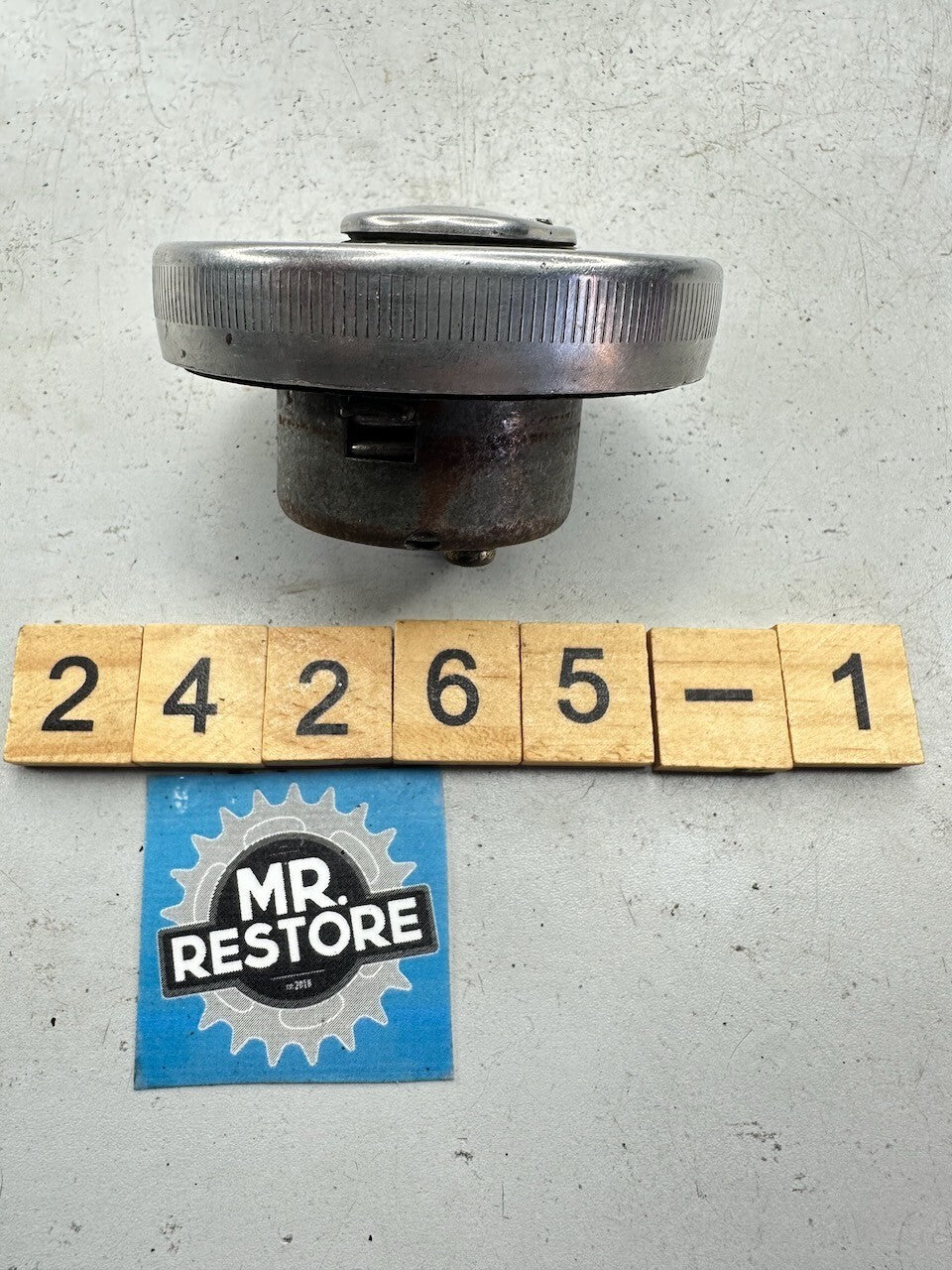 Yamaha RD200 RD125 DT400 DT250 DT175 DT125 OEM Fuel Tank Cap (No Key)