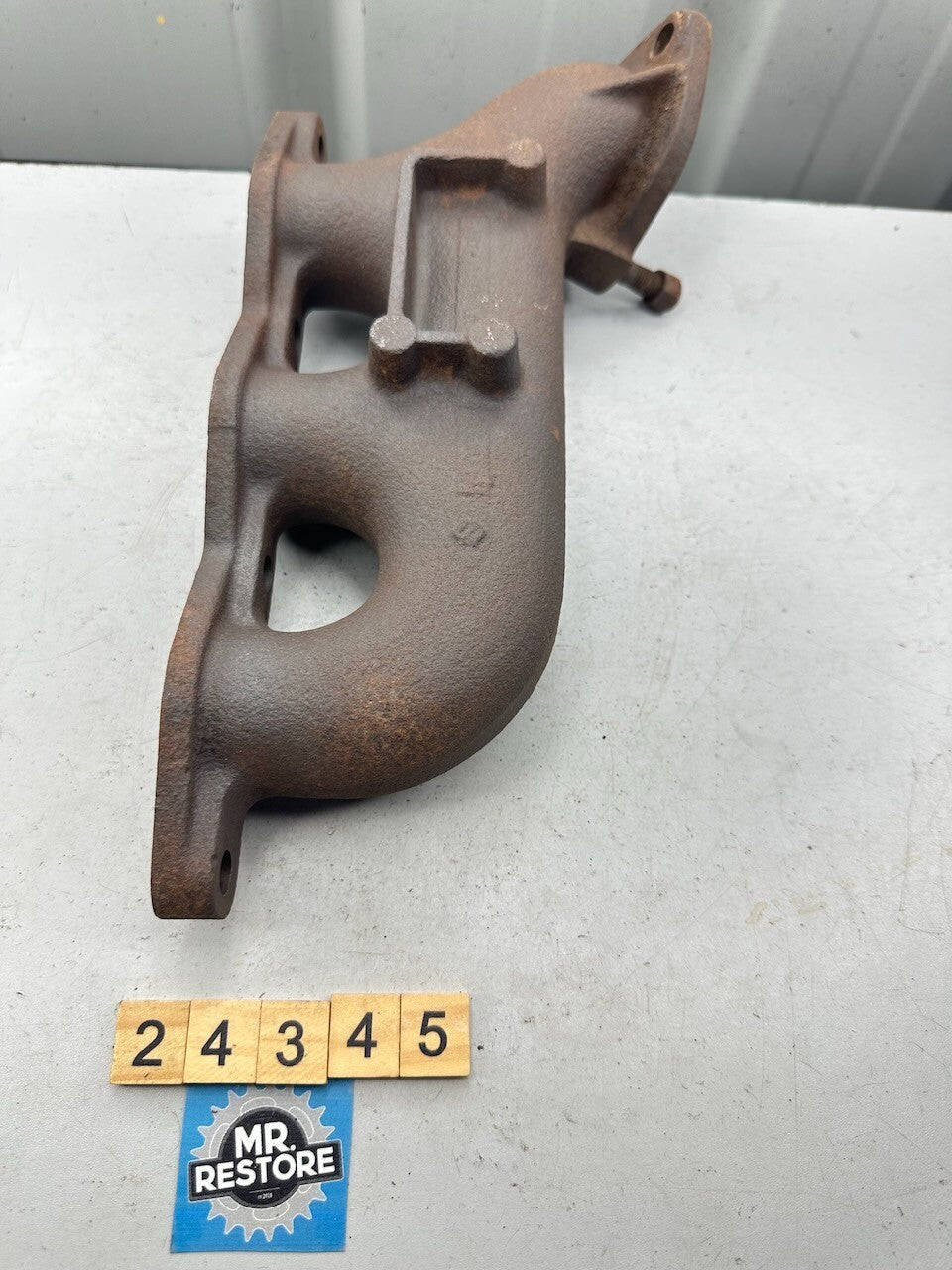 Suzuki LJ50 Exhaust Manifold