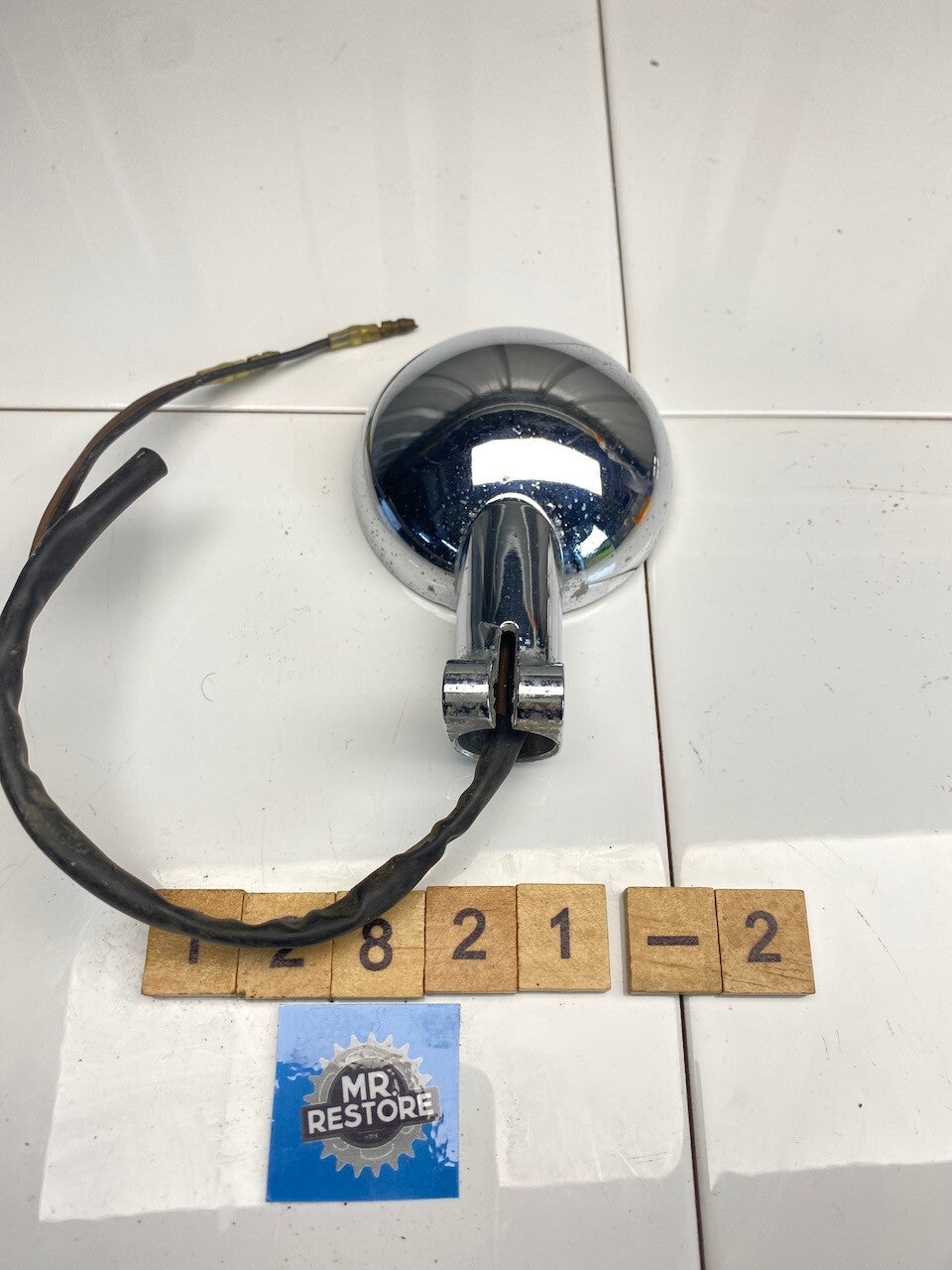 Yamaha XV1000 XV535 XV250 OEM Indicator (tested)