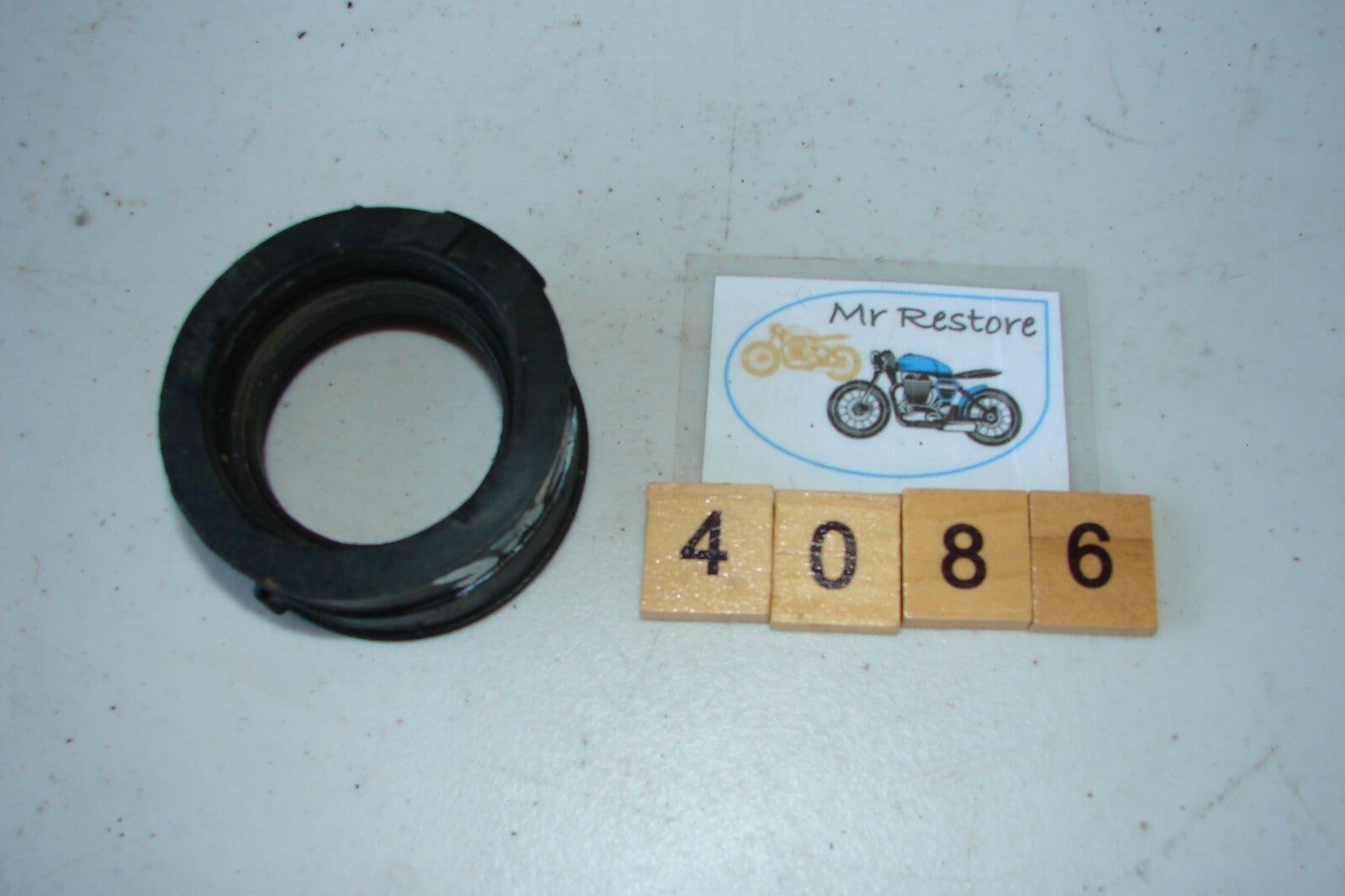 Yamaha SR 500 Inlet Manifold Carb Holder Rubber
