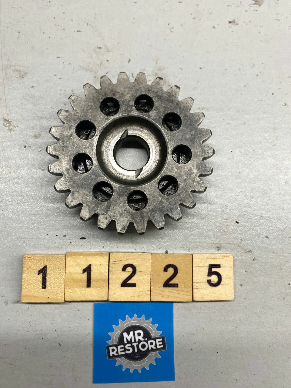 Yamaha TD TZ DS R3 R5 RD Idle Gear 278-15650