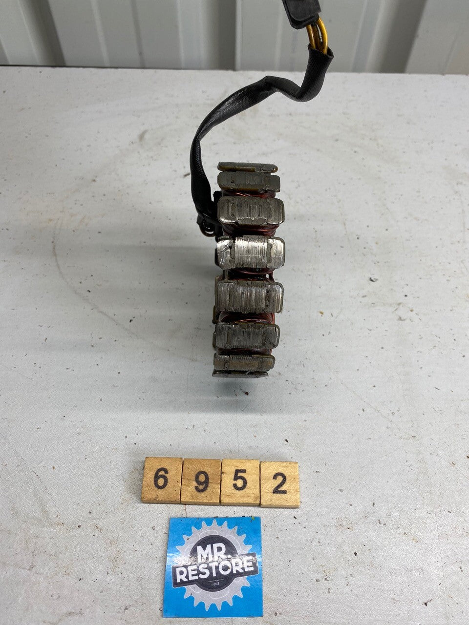 Kawasaki GPZ500S Stator Generator