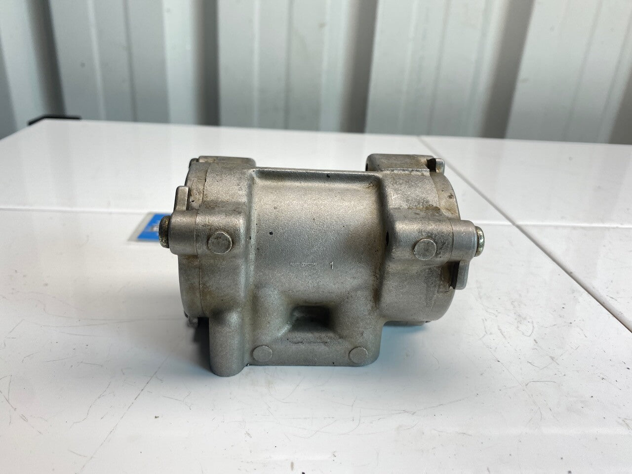 Kawasaki GPZ900R ZX900 GPZ750R Oil Pump Assy. 16082-1060