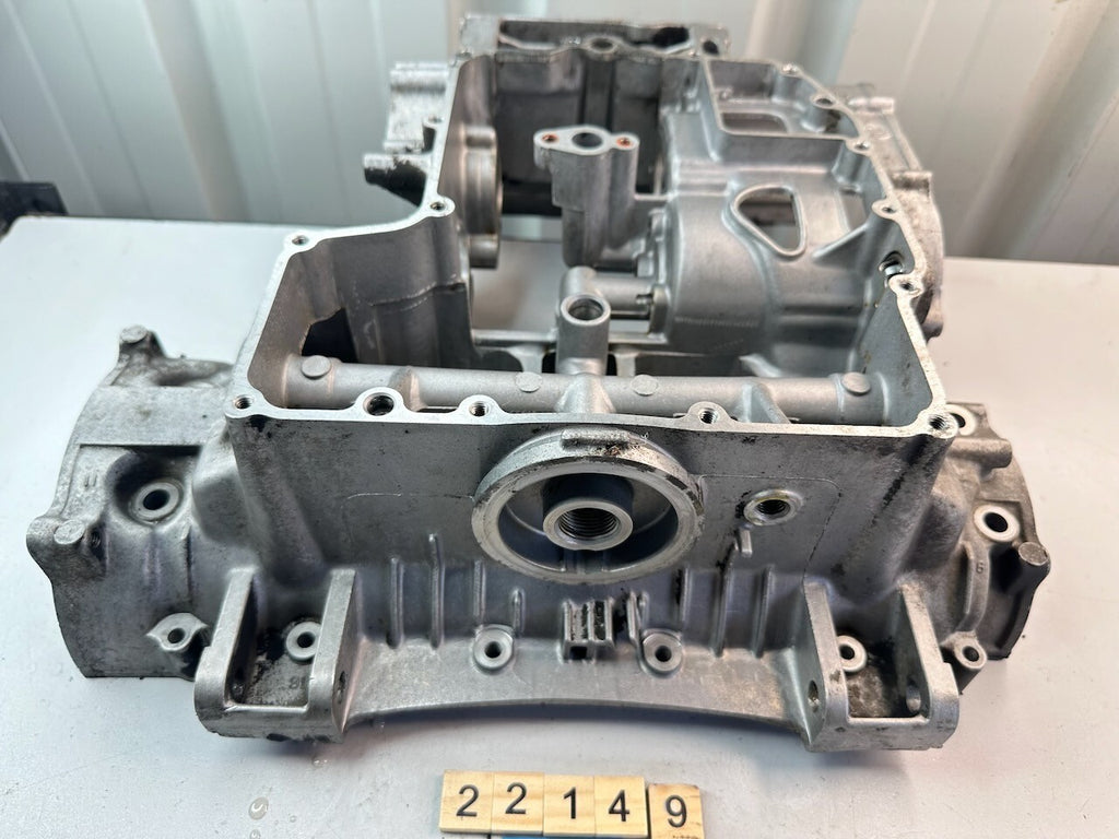 Yamaha YZF600R Thundercat 1997-07 Crankcases 4JH-15100-03