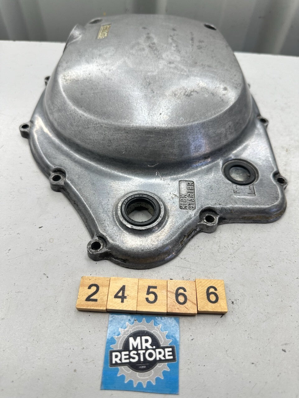 Suzuki GS750 '77-79' Clutch Cover 11340-45000  11340-45000-000