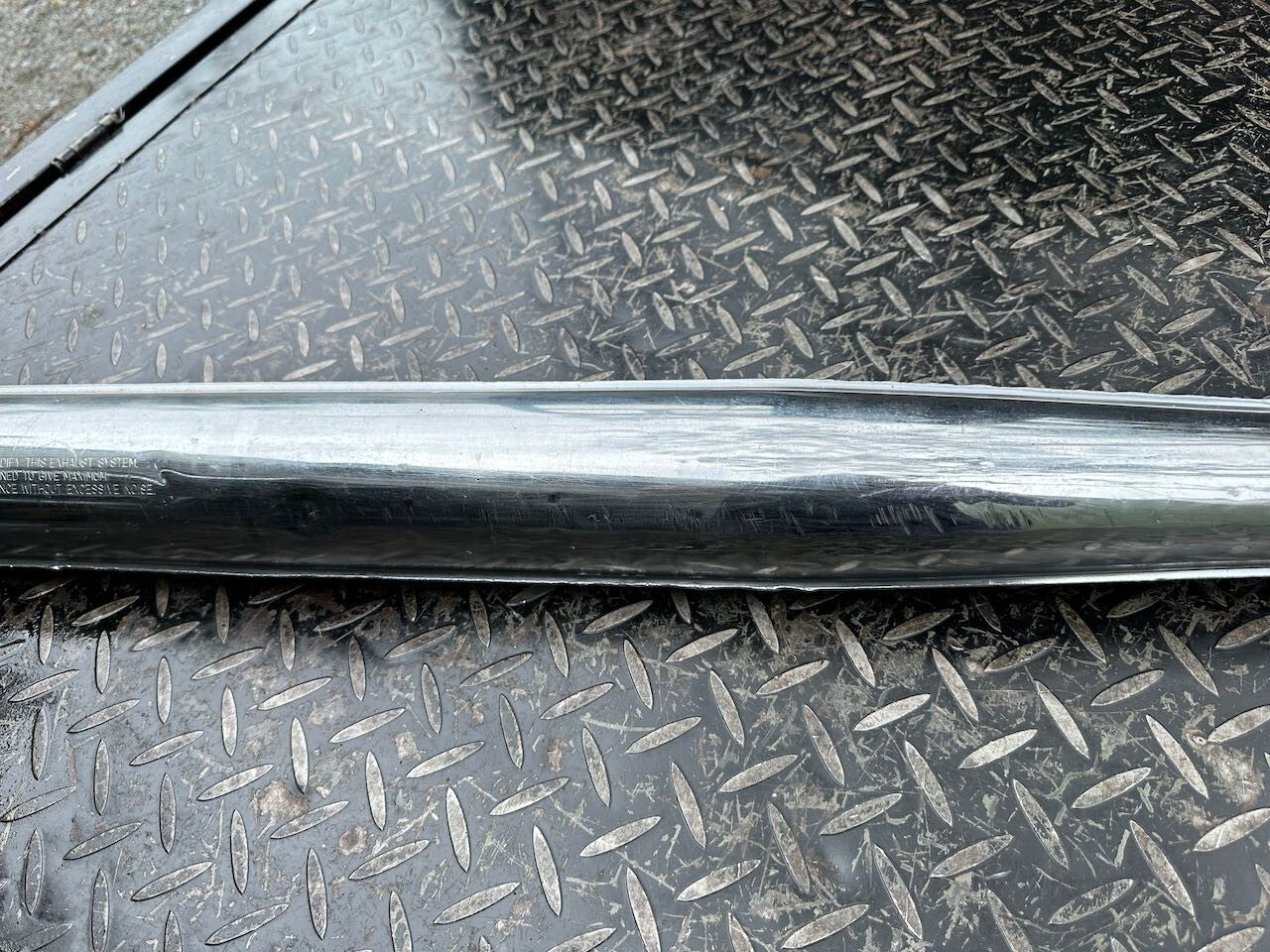 Suzuki GT250 R/H Exhaust Pipe Silencer Muffler & Baffle