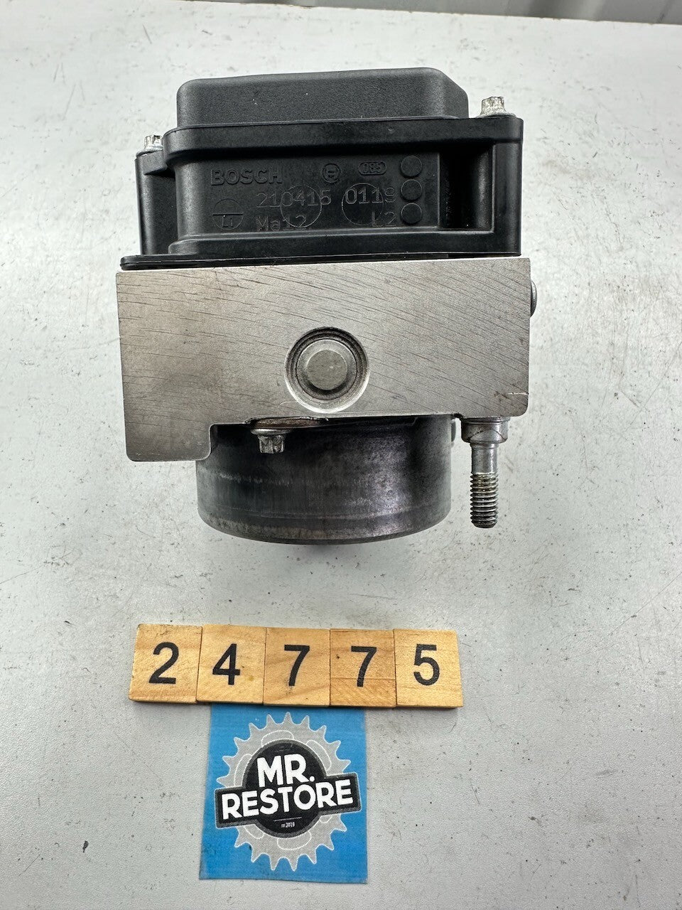 BMW G650GS 2008-16 ABS Pressure Modulator (low ks) 34517728528